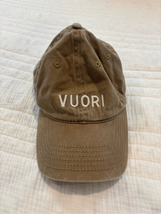 Vuori Accessories - Vuori Kids' Tan Baseball Cap - Vuori Logo
